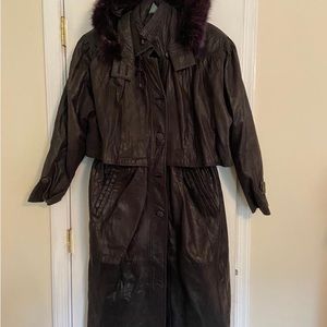 Vintage and long leather jacket